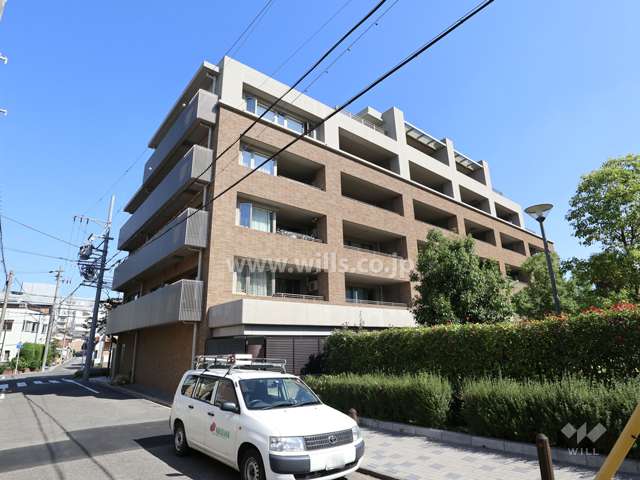 パークハウス高見ザ・レジデンスの外観(南西方向から)