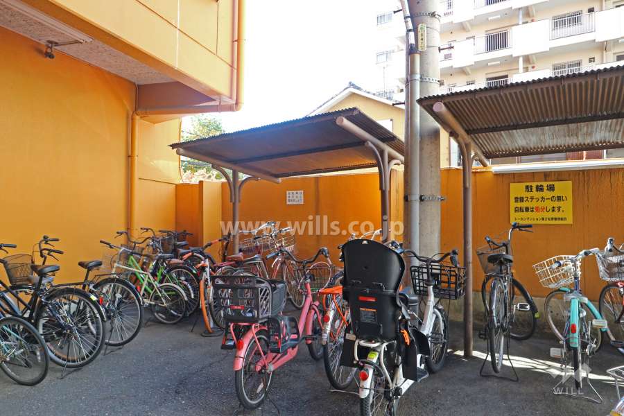 駐輪場