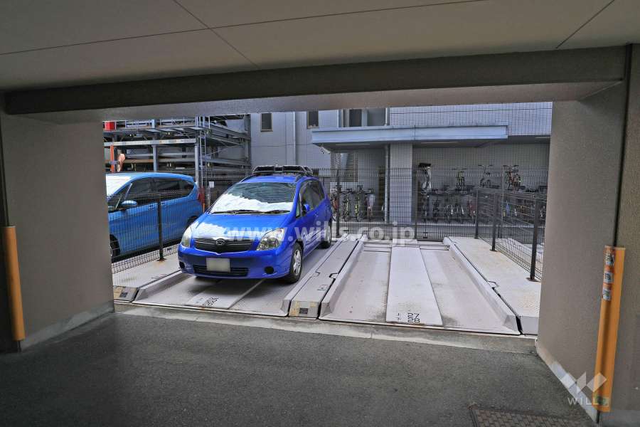 敷地内駐車場（屋外機械式）