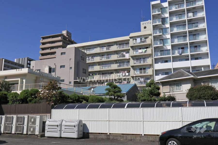 ダイアパレス大池の外観（南東側から）