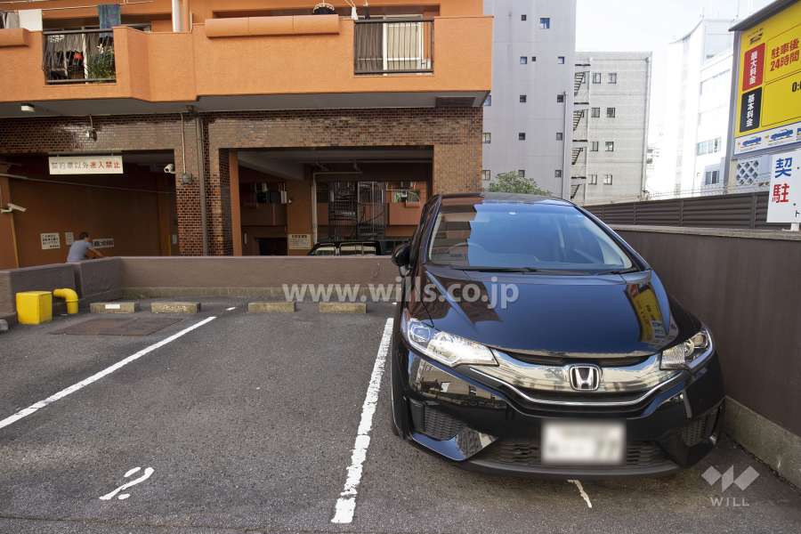 敷地内駐車場（屋外平面式）