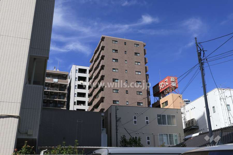 ラウムズ東別院の外観（南東側から）