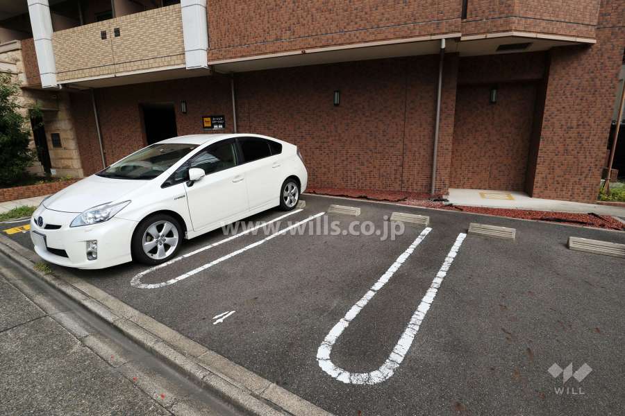 敷地内駐車場（屋外平面式）