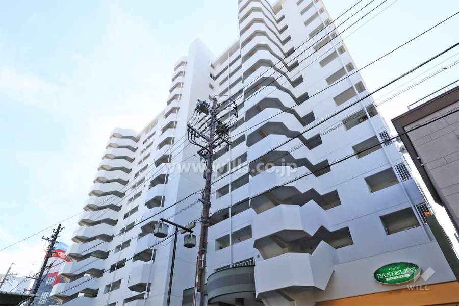 三井東別院ハイツの外観（北西側から）
