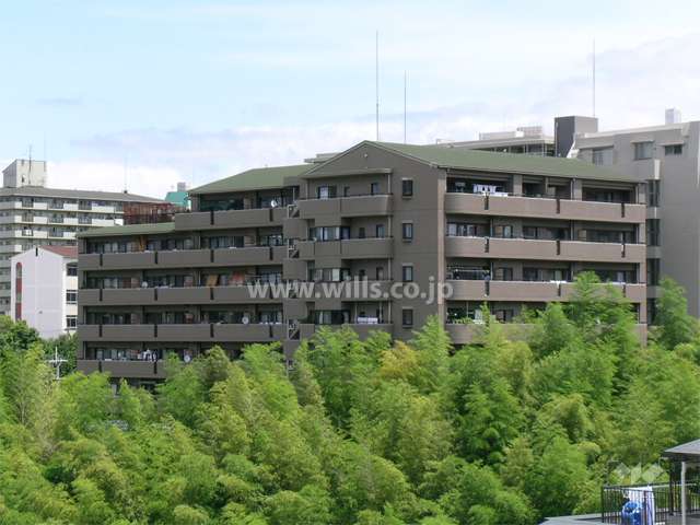 アンビエント桃山台の外観（南西側から）