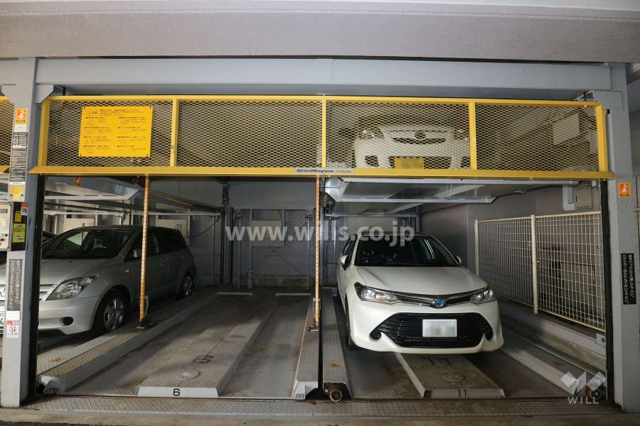 敷地内駐車場（屋内機械式）