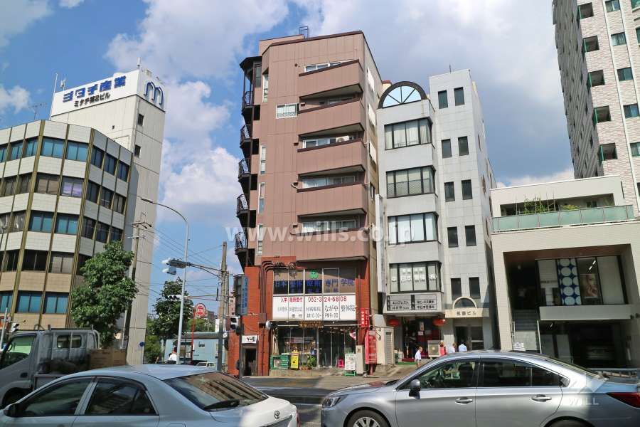 コンフォート金山の外観（南西側から）