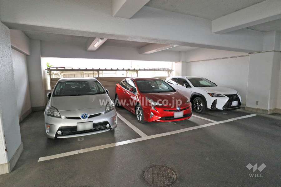 敷地内駐車場（屋内平面式）