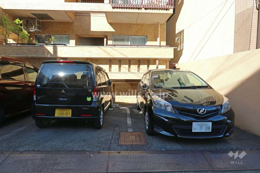 敷地内駐車場（屋外平面式）