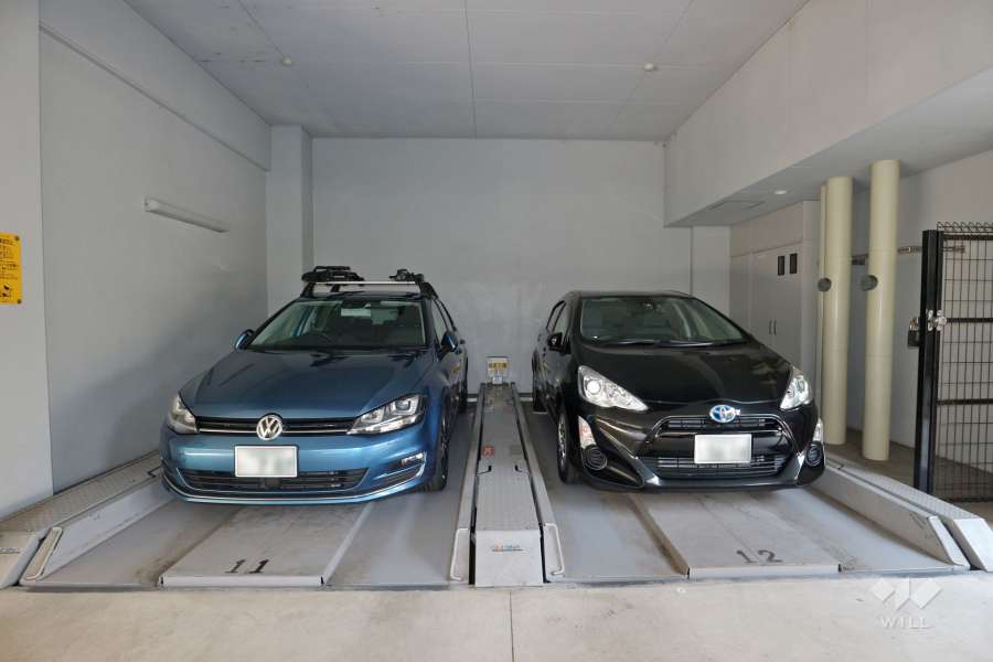 敷地内駐車場（屋内機械式）