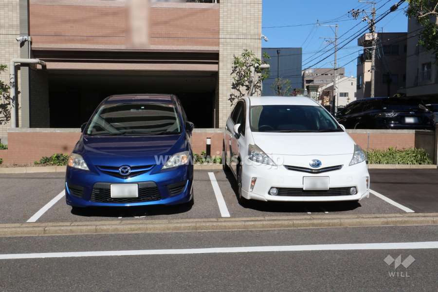 敷地内駐車場（屋外平面式）