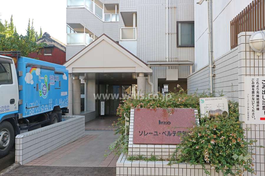 エントランスアプローチ