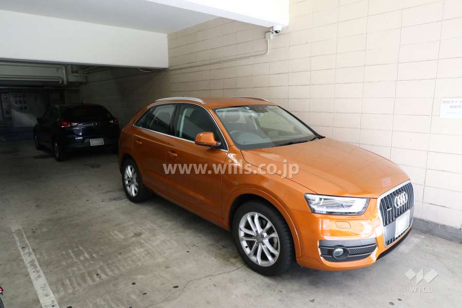 敷地内駐車場（屋内平面式）