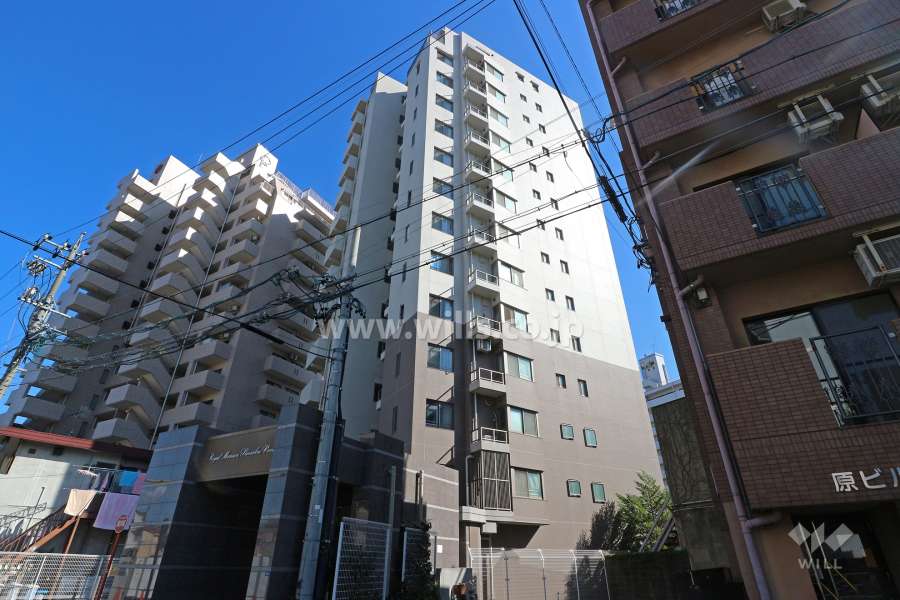 ロイヤルマンション新栄ヴァリエの外観（北西側から）