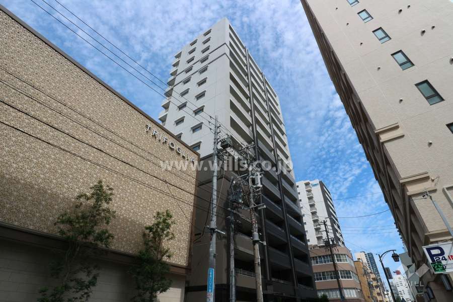ローレルコート久屋大通の外観（南西側から）