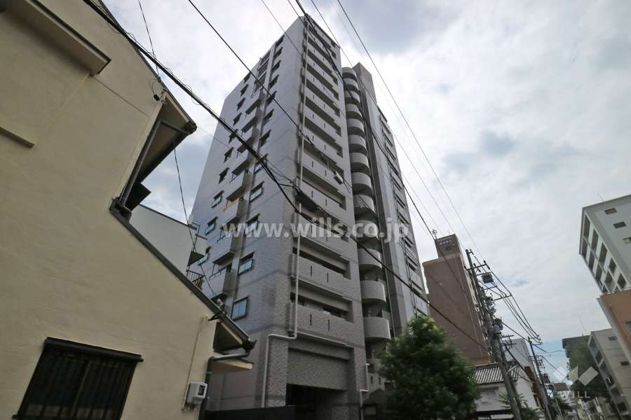 アメニティ新栄の外観（北東側から）