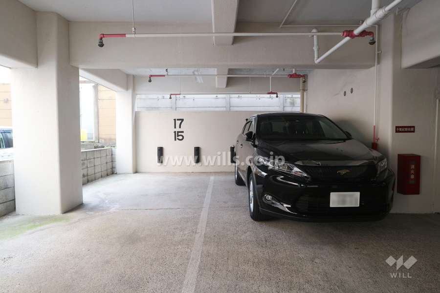 敷地内駐車場（屋内平面式）