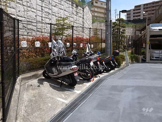 バイク置き場
