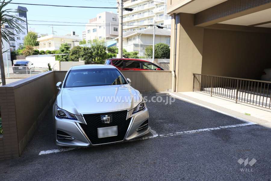 敷地内駐車場（屋外平面式）