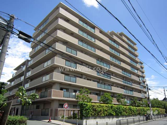 ディアエスタ・ミオ豊中（ウエストスクエア）の外観（南東側から）