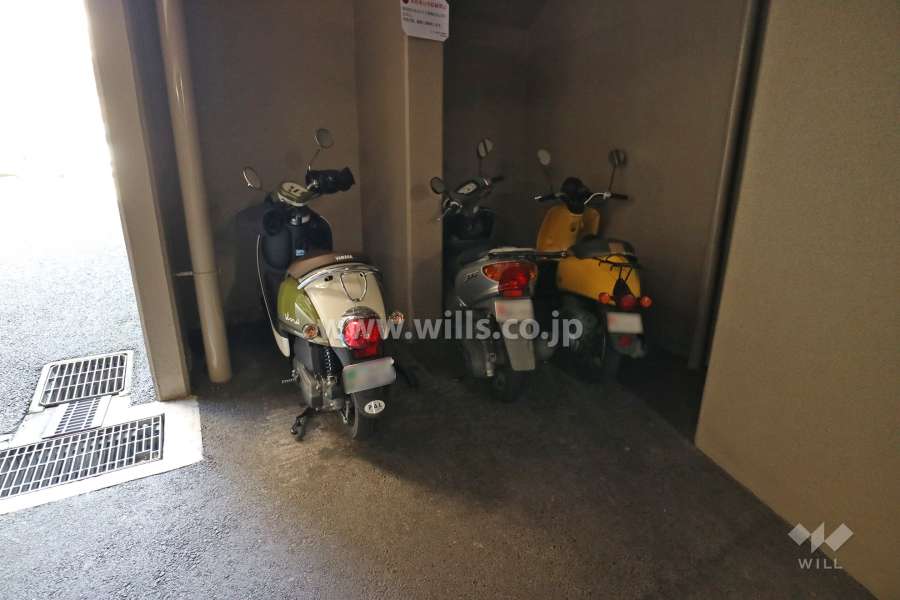 バイク置場