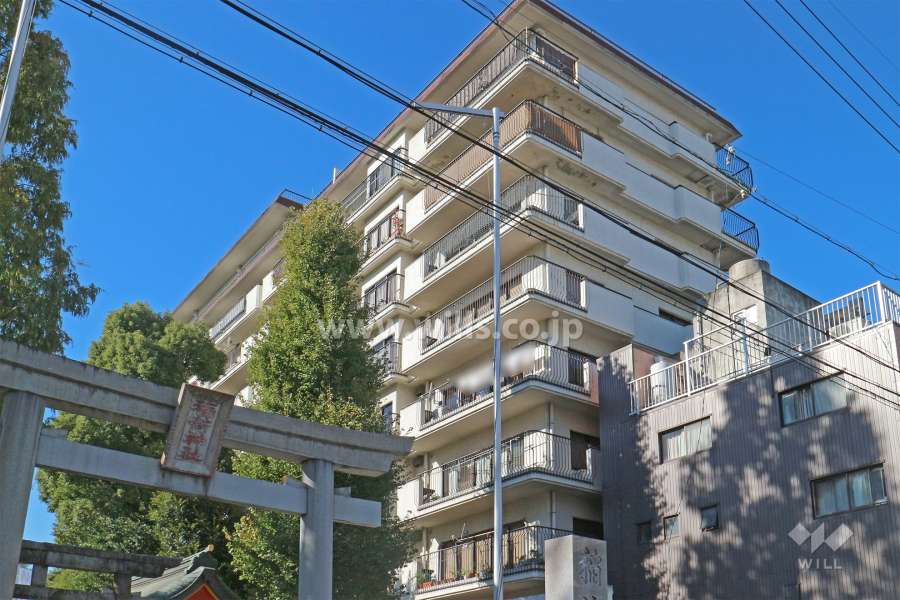 荘苑南伏見の外観（南東側から）