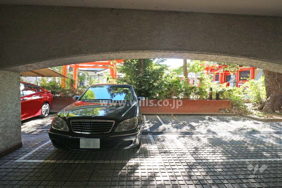 敷地内駐車場（屋外平面式）