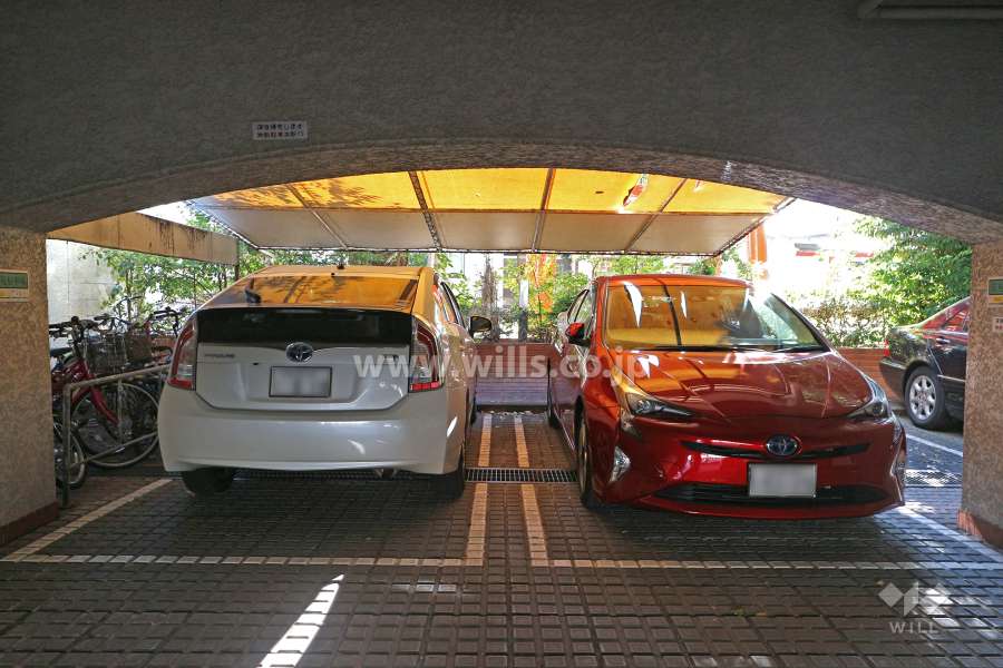 敷地内駐車場（屋内平面式）