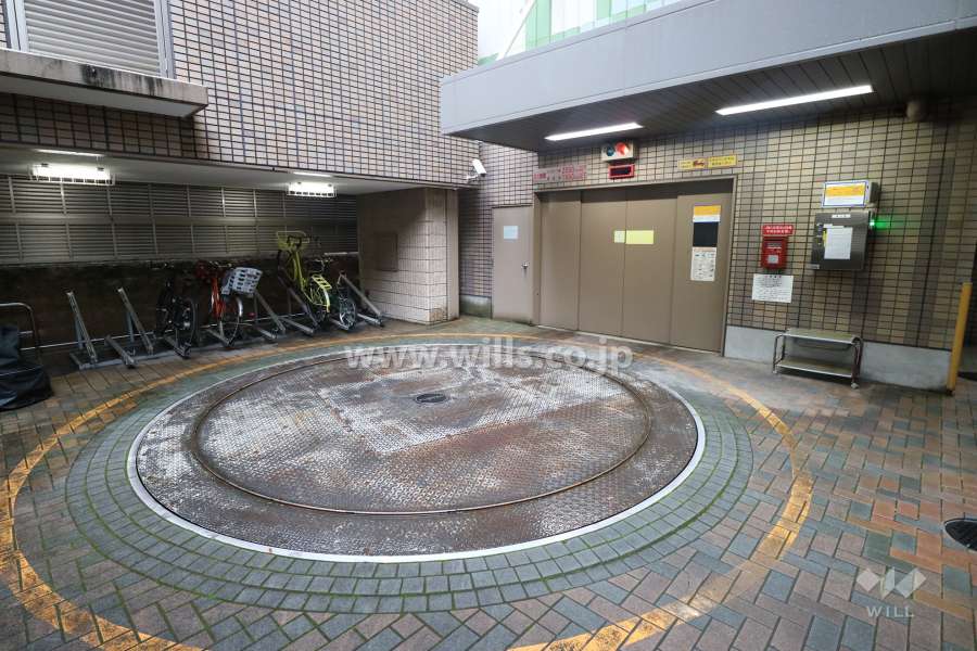 敷地内駐車場（立体式）