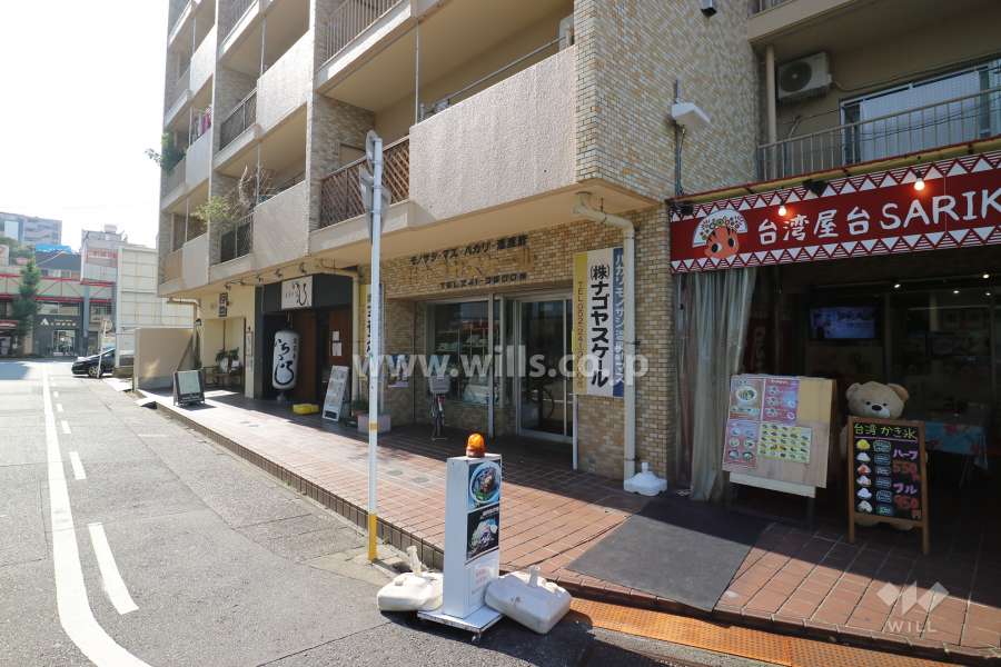 1階部分店舗（南東側から）