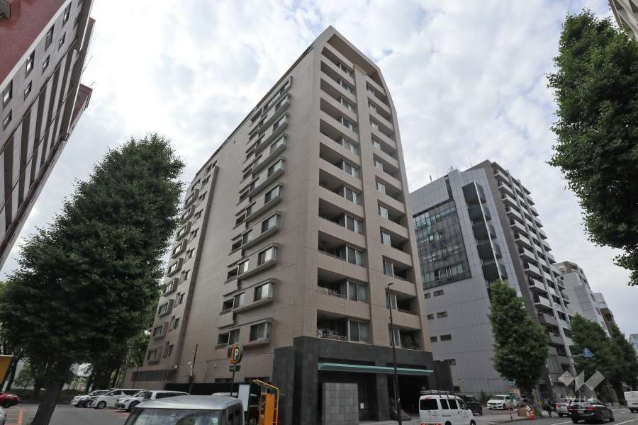 ライオンズシティ栄本町通の外観（南東側から）
