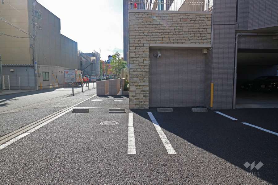 敷地内駐車場（屋外平面式）