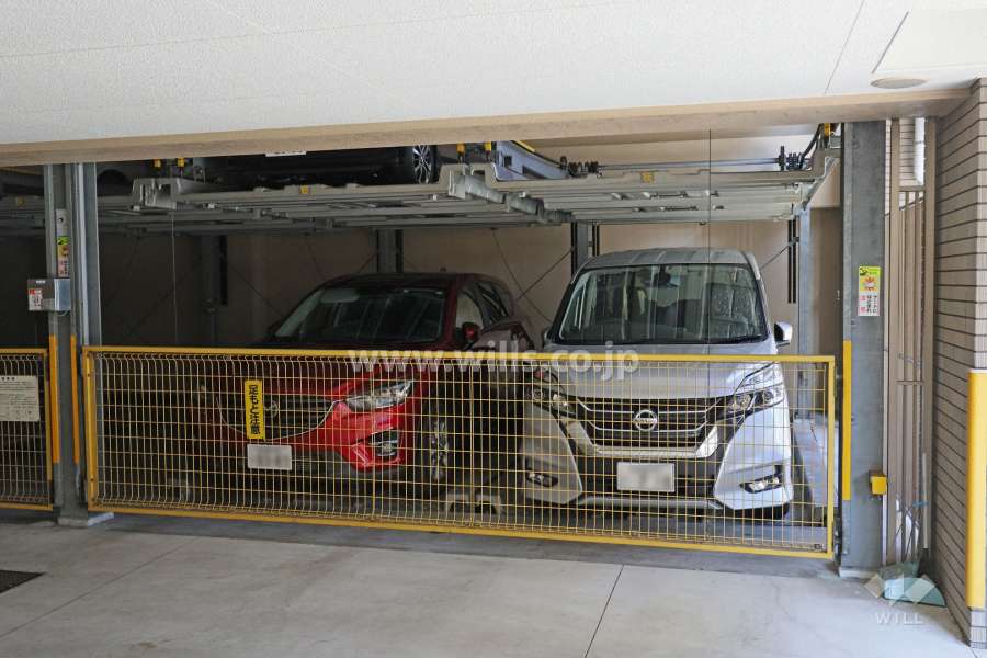 敷地内駐車場（屋内機械式）