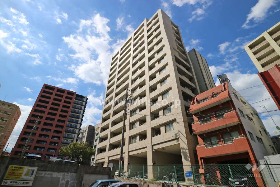ライオンズマンション富士見町の外観（南東側から）