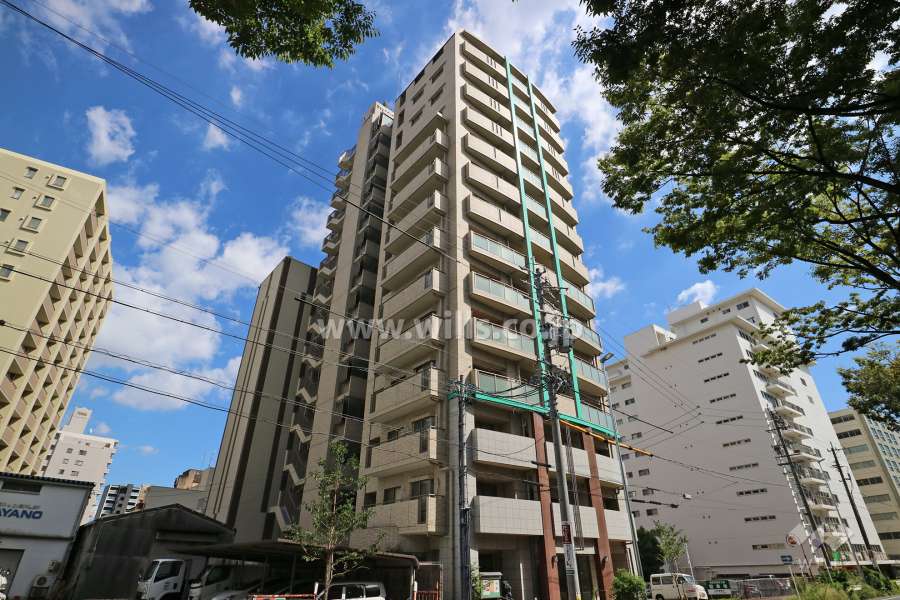 ライオンズマンション富士見町の外観（北西側から）