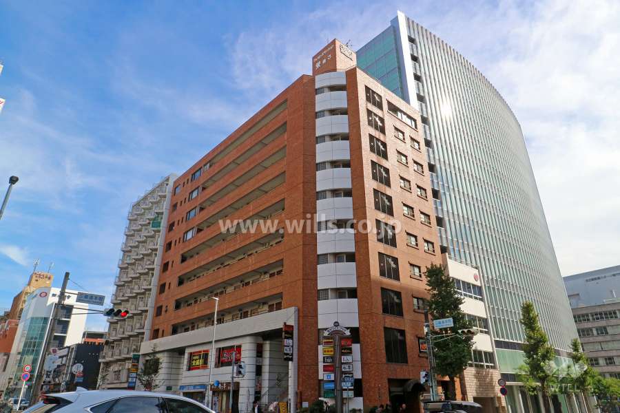 ライオンズマンション栄第3の外観（北西側から）