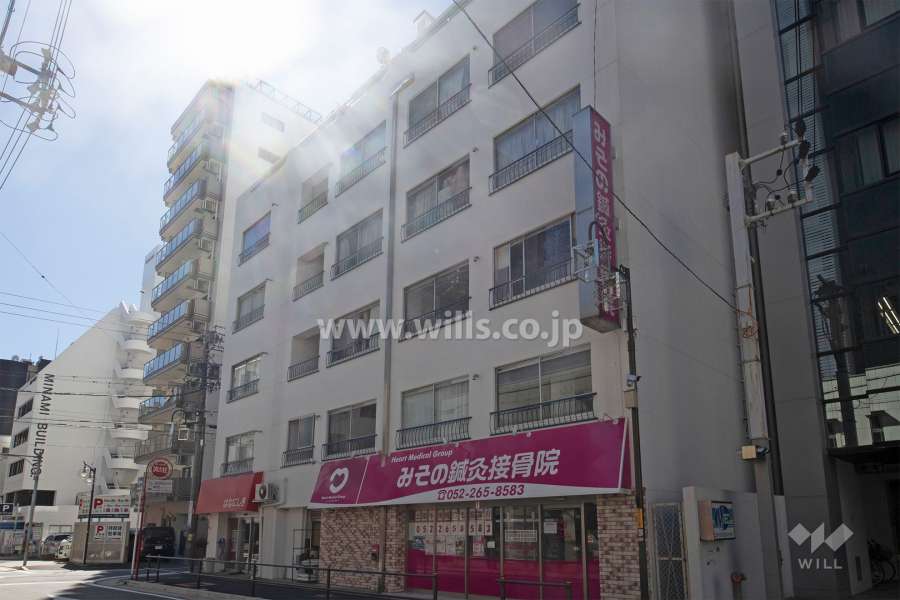 東海御園ハイツの外観（北東側から）