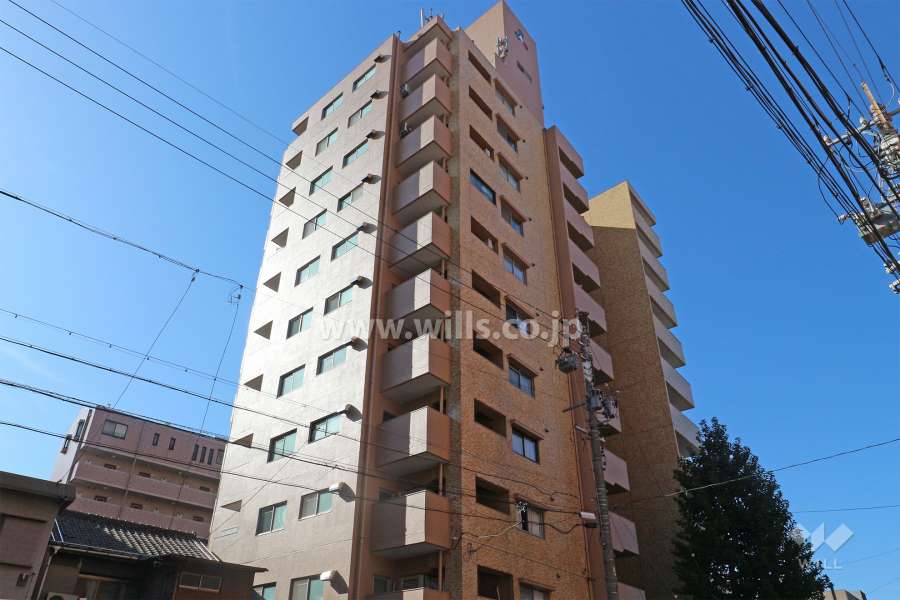 三旺マンション第5金山の外観（北東側から）