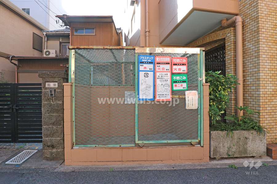 ゴミ置き場
