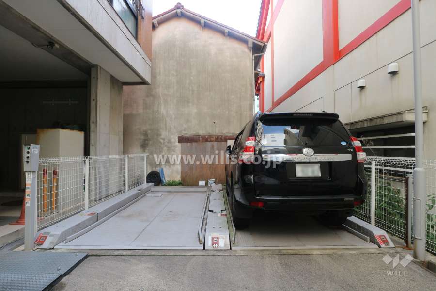 敷地内駐車場（屋外機械式）