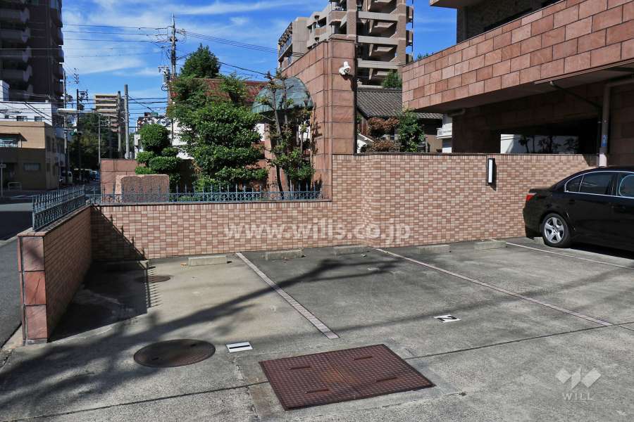 敷地内駐車場（屋外平面式）