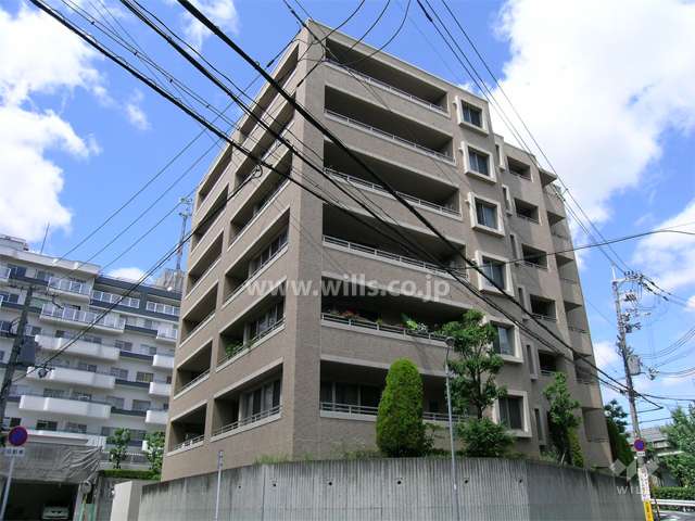 ステイツ豊中新千里南町の外観（南西側から）