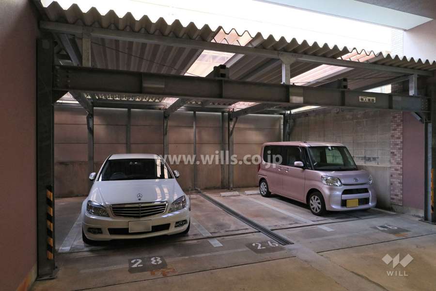 敷地内駐車場（屋内平面式）