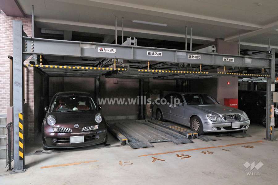 敷地内駐車場（屋内機械式）