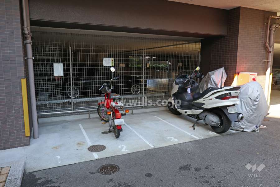 バイク置場