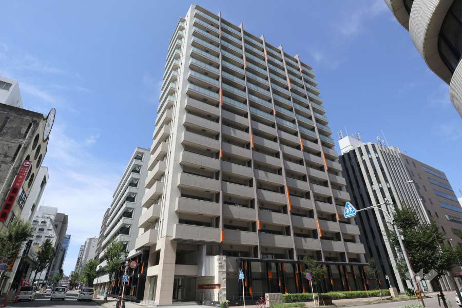 THE-SAKAE-RESIDENCEの外観（南西側から）