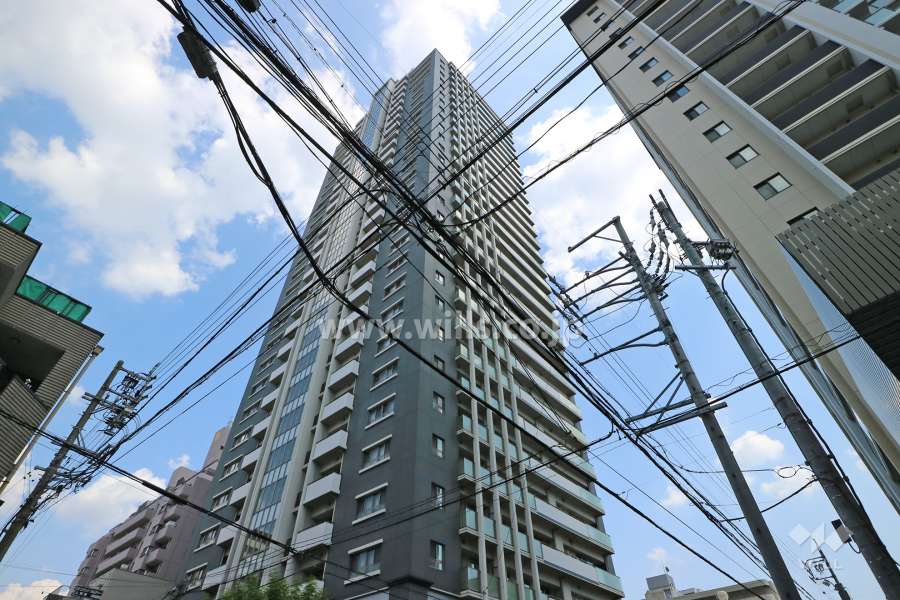 ナゴヤセンタータワーの外観（北西側から）