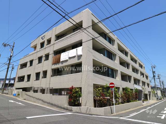 モアグレース社台フィエルテの外観（南側から）