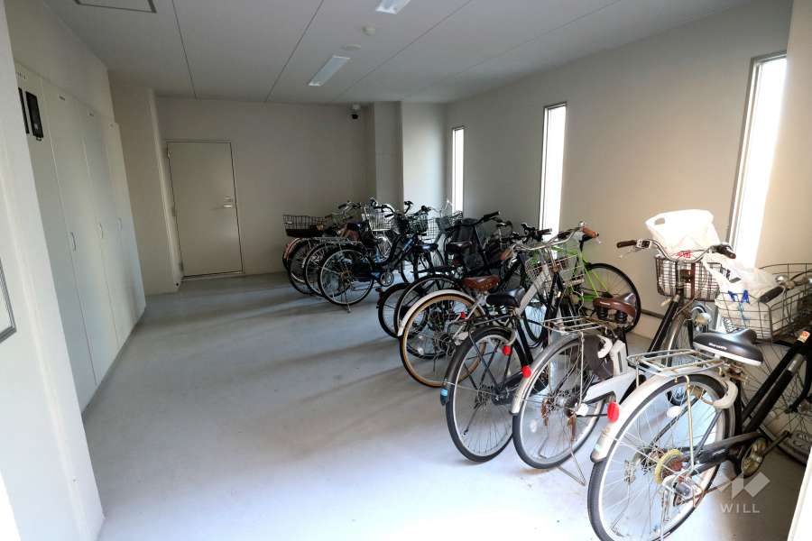 駐輪場(屋内)