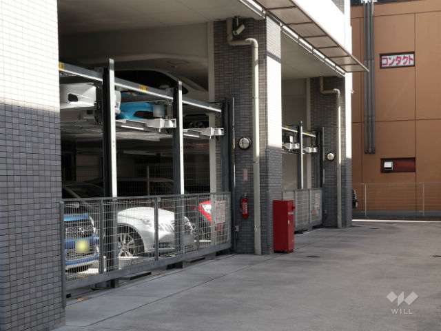 敷地内駐車場（屋内機械式）